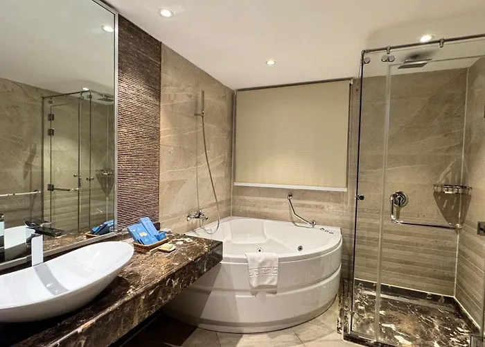 Hotel Grand Ocean Sokhna & 5*